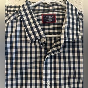 Men’s large Untuckit shirt